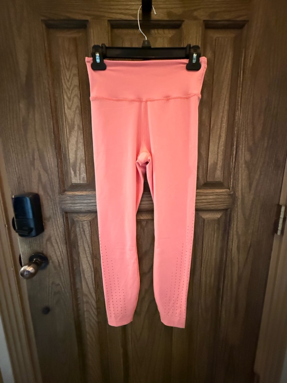 EUC Victoria’s Secret Sport Pink Leggings Small Laser Cut Workout